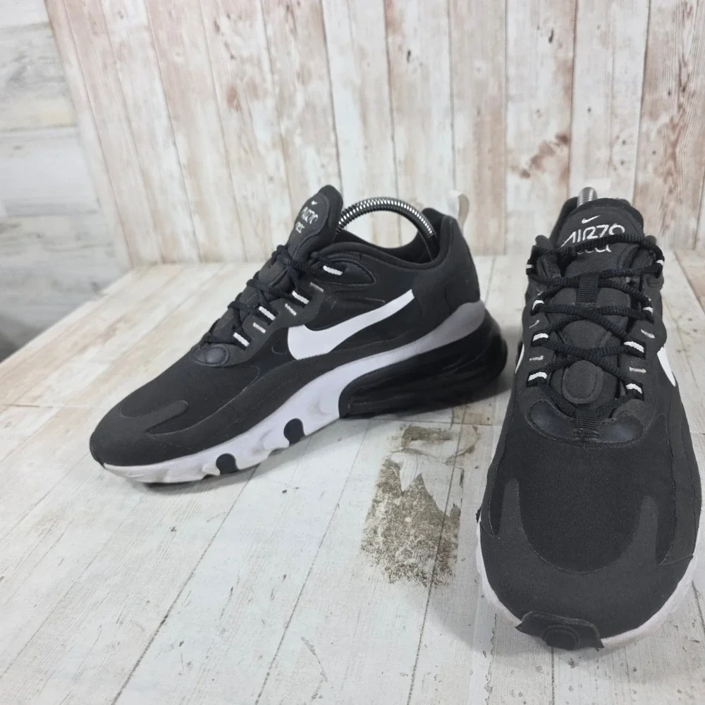 Nike Air Max 270 React Womens Black White Sneakers CI3899-002 Size 8.5